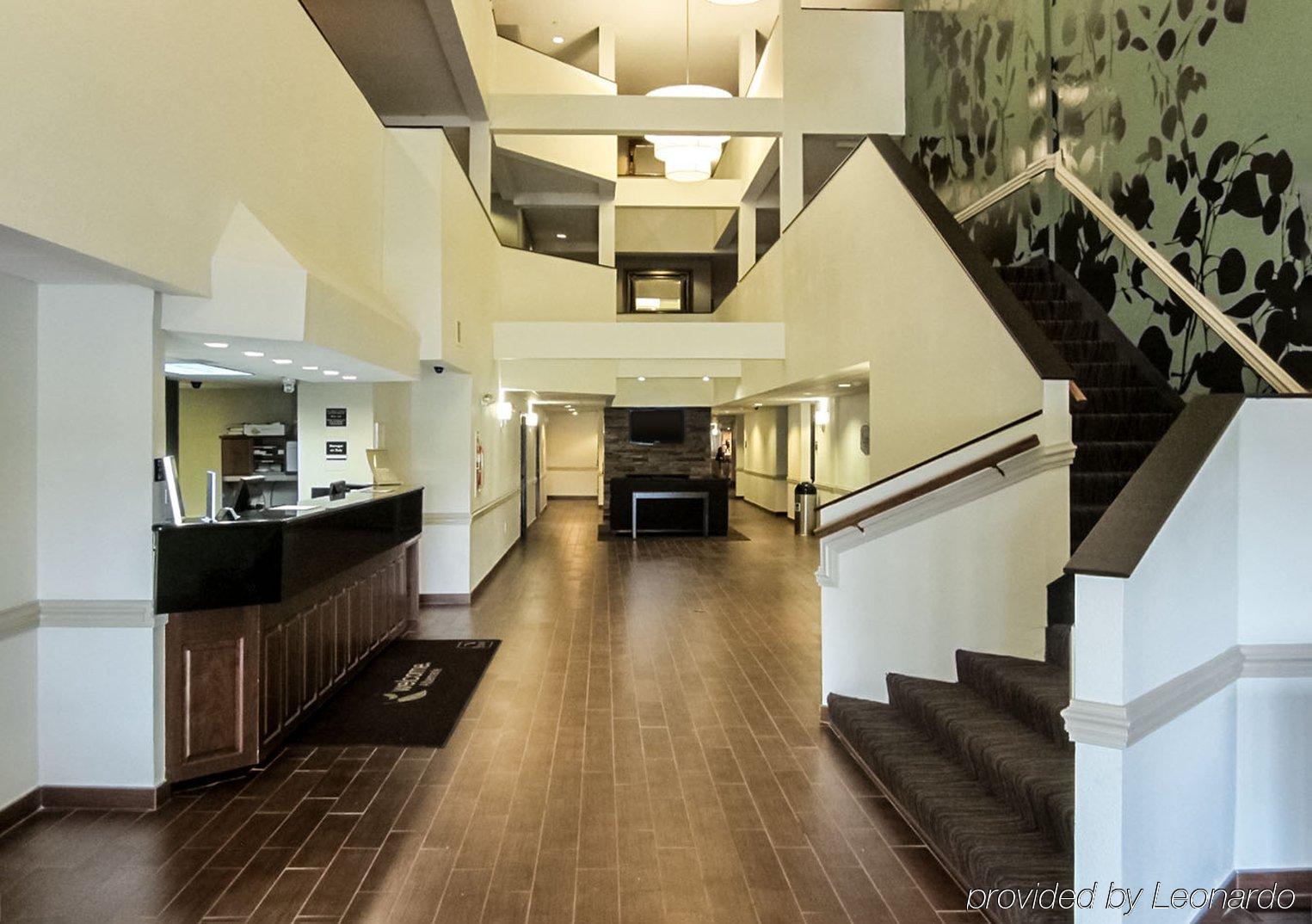 Clarion Pointe Albemarle Hotell Eksteriør bilde